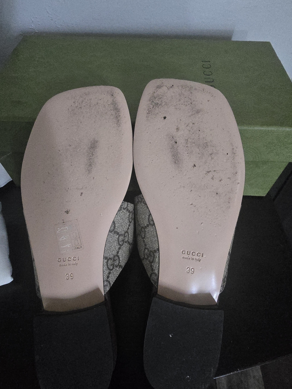Gucci Blondoe Interlocking Flat Thong Sandal Monogram Supreme - Picture 6 of 7